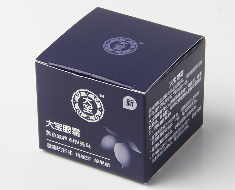 化妝品盒廠家的老師傅，為了讓工人早點(diǎn)放假，放出大招解決飛墨